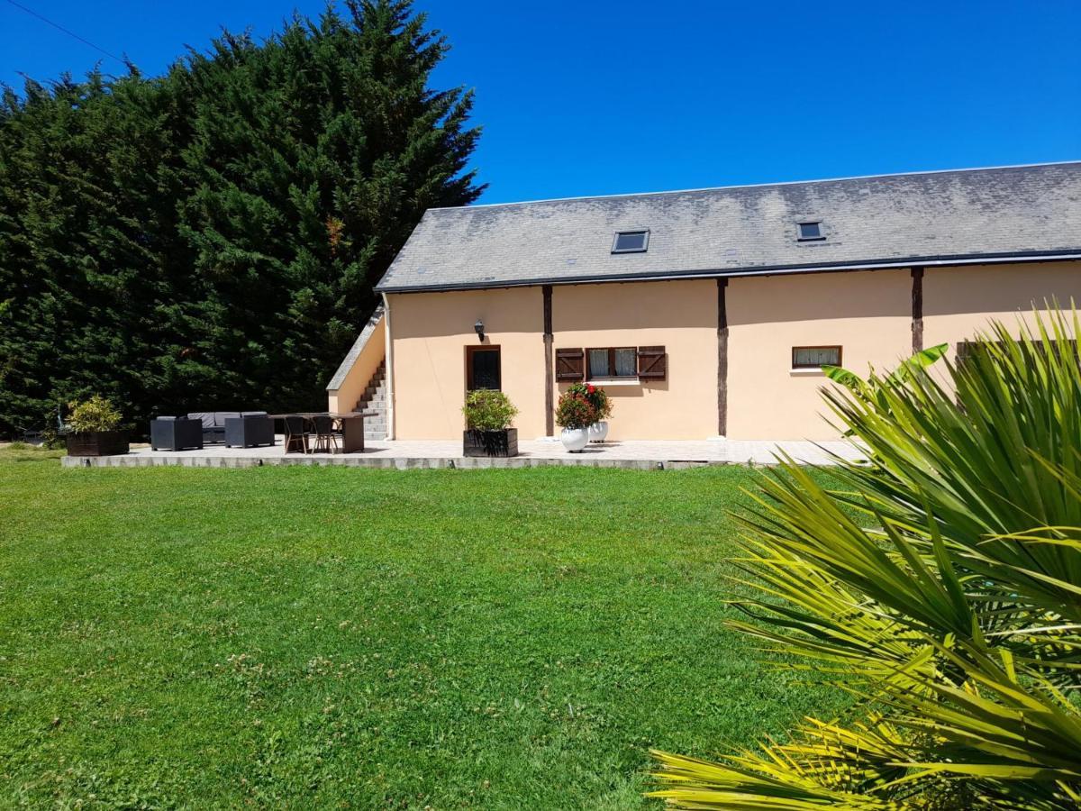 Gite A Archigny : Piscine Chauffee, Clim, Jardin Et Proche Futuroscope - Fr-1-541-90 Apartment Exterior photo